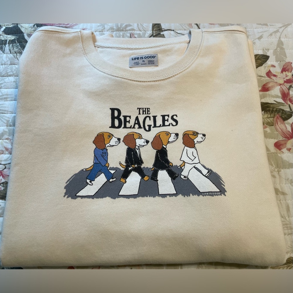 Life Is Good Cream 'The Beagles' Graphic Sweatshirt X-Large